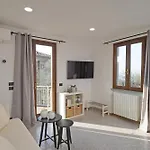 Samuel House - View Traditional Italy 아파트 토스콜라노마데노