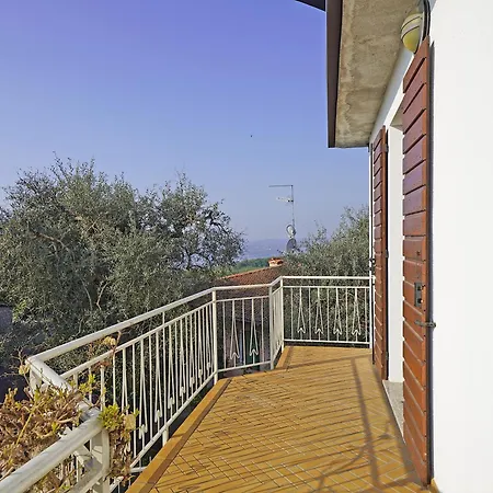 Samuel House - View Traditional Italy شقة توسكولانو ماديرنو